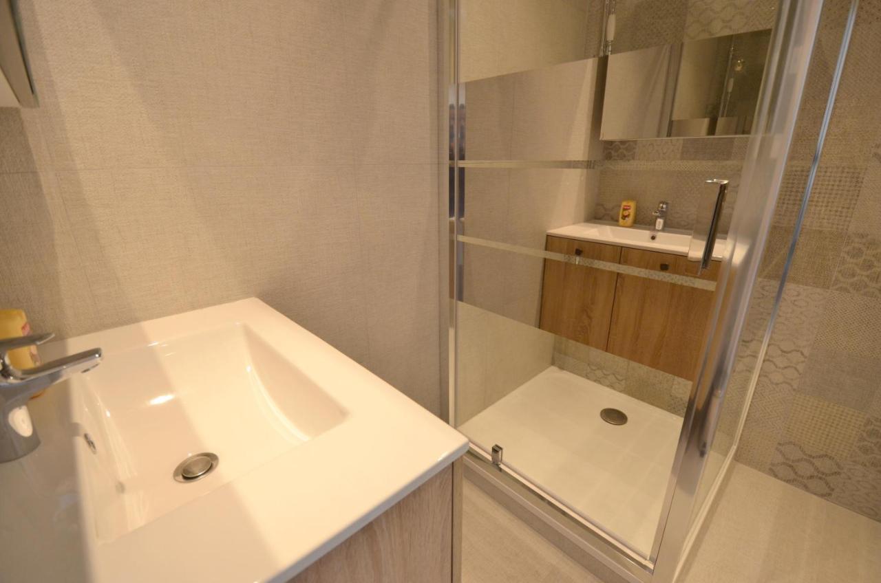 Studio + Balcon + Parking - Ultra Centre Daire Annecy Dış mekan fotoğraf